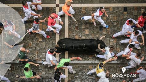 las vibrantes fiestas y tradiciones de españa semana santa y feria de abril nomadnirvana