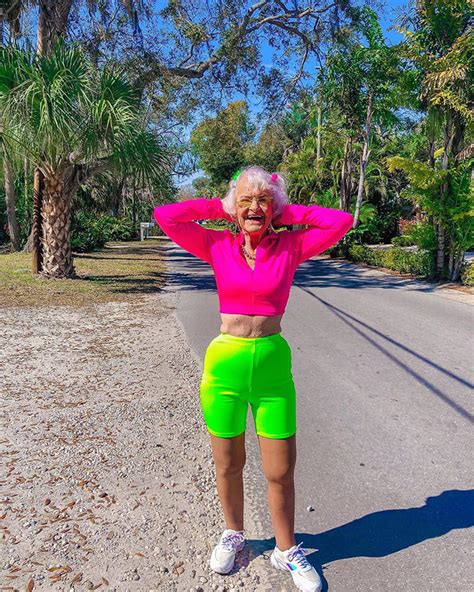 60 Photos Of Instagrams Most Stylish 92 Yo Grandma Baddie Winkle Success Life Lounge