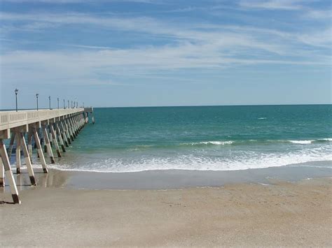 The short journey to the three island beach towns offers fresh possibilities to enhance your wilmington vacation. What to do for Fall Break in NC | Her Campus