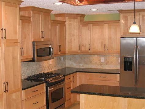 Learn about the available kitchen cabinet materials, construction, colors and styles. Countertops Maple Cabinets Quartz With Oak Trent ...