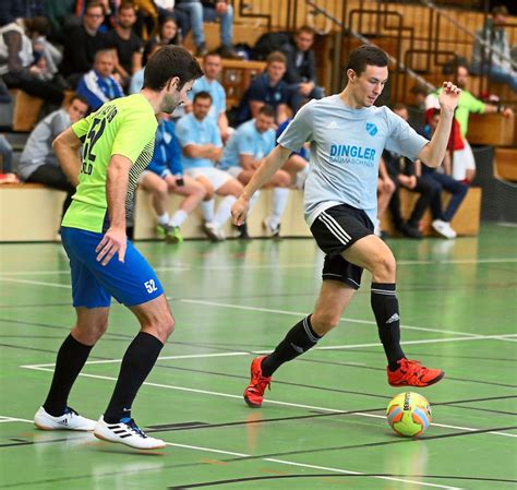 Our impressive database of international matches will work as priceless instrument to find out the best. Fussball: Die Futsal-Regeln sind für alle noch ungewohnt ...