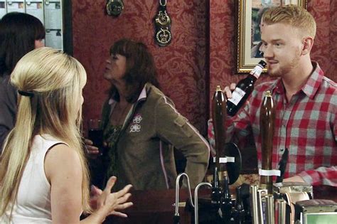 Coronation Street Spoilers Mother And Daughter Fight It Out For The
