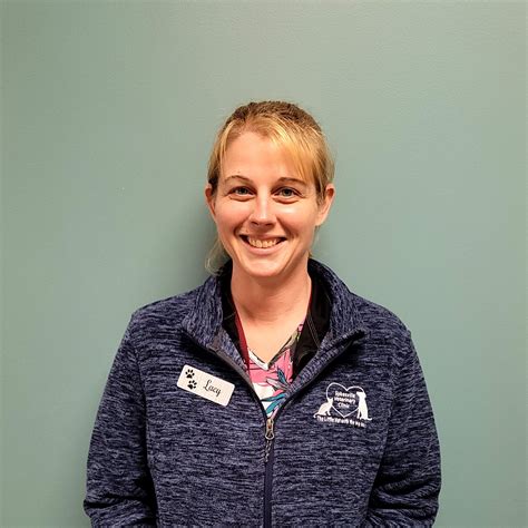 Lacy — Technician - Sykesville Veterinary Clinic