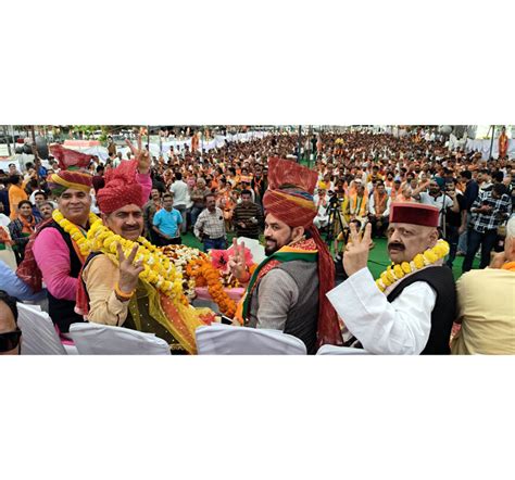 Bjp Leaders Including Union Minister Anurag Thakur At A Party Rally At Jammu On Saturday