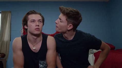 Leo Howard As Hot Frat Guy In Web Series Welcome To Howler Famousmales