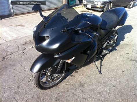 The engine produces a maximum peak output power. Kawasaki 2007 Zx - 14 Ninja
