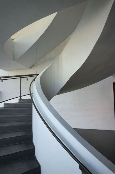 Steven Holl Architects Alessandro Guida · Kiasma Museum · Divisare