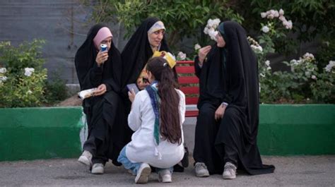 لایحه قانونی جدید برای تحمیل حجاب؛ محرومیت از خدمات دولتی و تشدید مجازات سلبریتی‌ها Bbc News فارسی