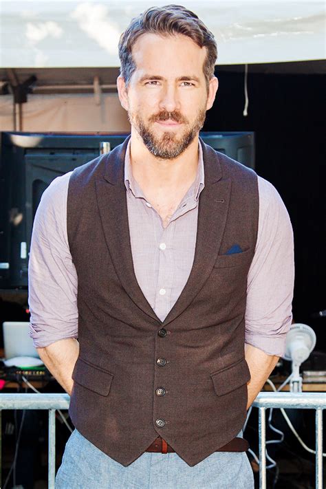 Pin By Sevedra Wimbitt On Rr Ryan Reynolds Vest Dress Actors