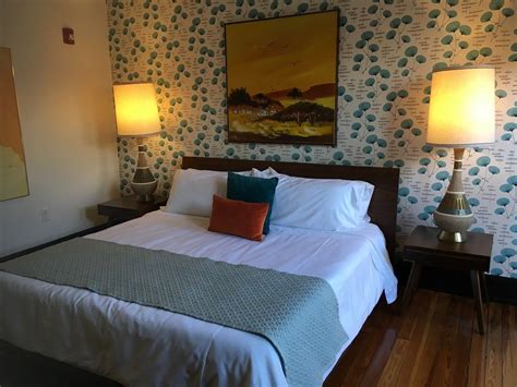 Places to see, ways to wander, and signature experiences. Looking for romantic places to stay in Chattanooga ...