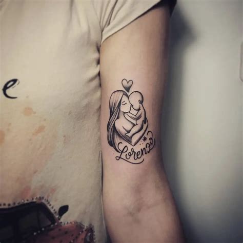 ¡amor De Madre 27 Ideas De Tatuajes De Nombres De Hijos Para Mamás Que