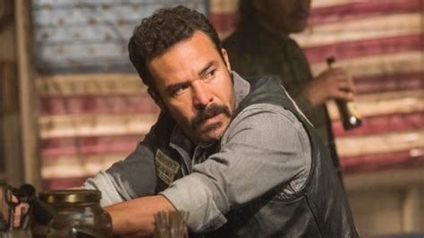 Darby gets dismembered alive by shelton, who recites the same line that darby did. 10 Things You Didn't Know About Michael Irby | Michael ...