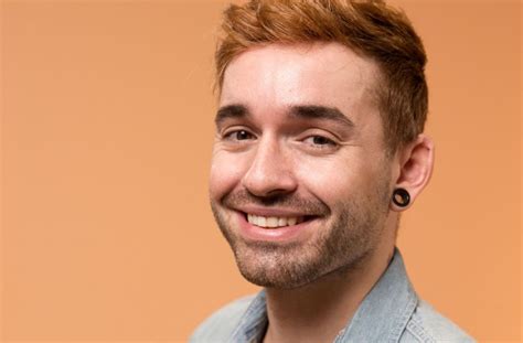 Ein paar artikel und bilder sollen belegen. Fans sorgen sich um Daniel Küblböck: Wurde der 33-jährige Sänger gemobbt? - Panorama ...