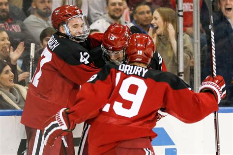 Being home to some of new york city's most beloved sports teams, and playing host to the very best stars in the world when they called on the big apple, madison square garden has had a long and illustrious history. Men's Hockey Defeats No. 15 Cornell, 4-1, at Madison ...