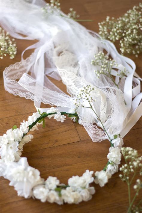 The Bridesmaid Season Diy Flower Crown Veil — With