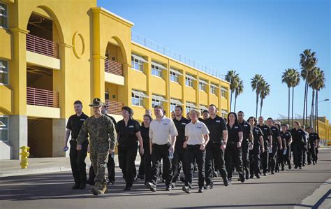 eldp tours depot experiences recruit life marine corps recruit depot san diego news