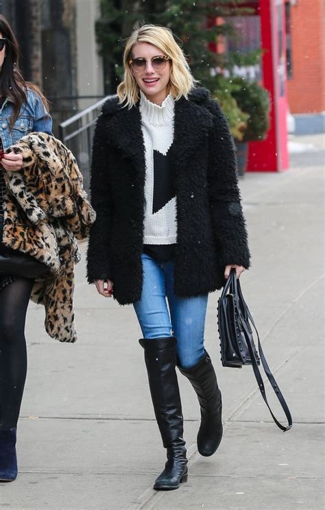 Emma Roberts Emma Roberts Photos Emma Roberts Out And About In Nyc Zimbio