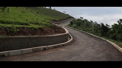 Inilah tempat wisata alam, wisata keluarga, wisata anak, air terjun, dan danau yang ada di wisata yang disuguhkan di kabupaten sumedang ini sangatlah luar biasa memanjakan mata anda. Wisata Ciburial Sumedang / 10 Tempat Wisata di Sumedang ...