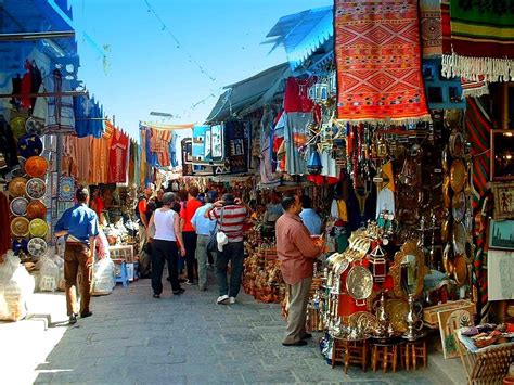 Tunisi E La Medina Nascosta En
