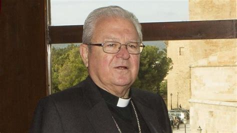 El Papa Sustituye Al Obispo De Mallorca Tras Su Presunta Relación