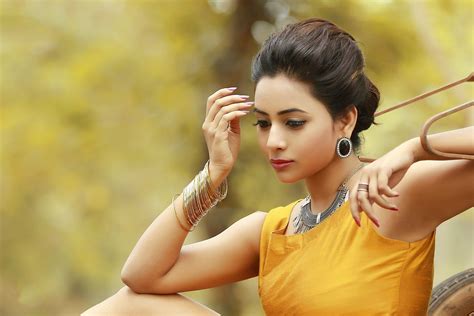 Wallpaper X Px Actress Beautiful Beauty Bollywood