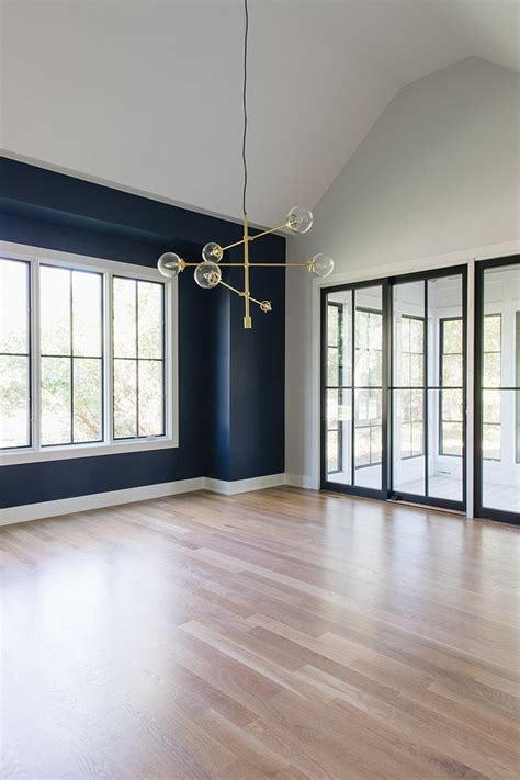 What Colors Go With Navy Blue And Gray - What Color Goes With Magenta, Blue, Gray And Yellow