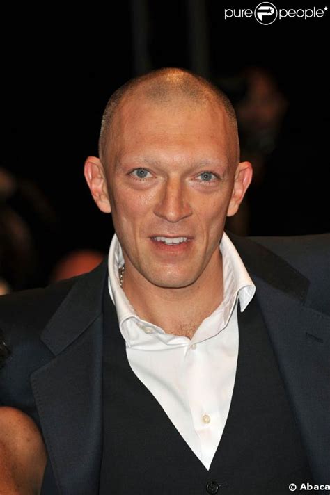 Monica bellucci confined with vincent cassel, she explains. Quand le grand Vincent Cassel... met l'Angleterre à ses ...