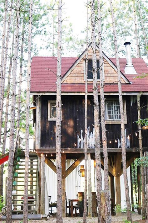 25 Of The Most Amazing Treehouses In The World Tree House Treehouse