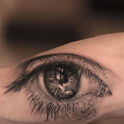 16 Mind Blowing Realistic Eye Tattoos Realistic Eye Tattoo Tattoos
