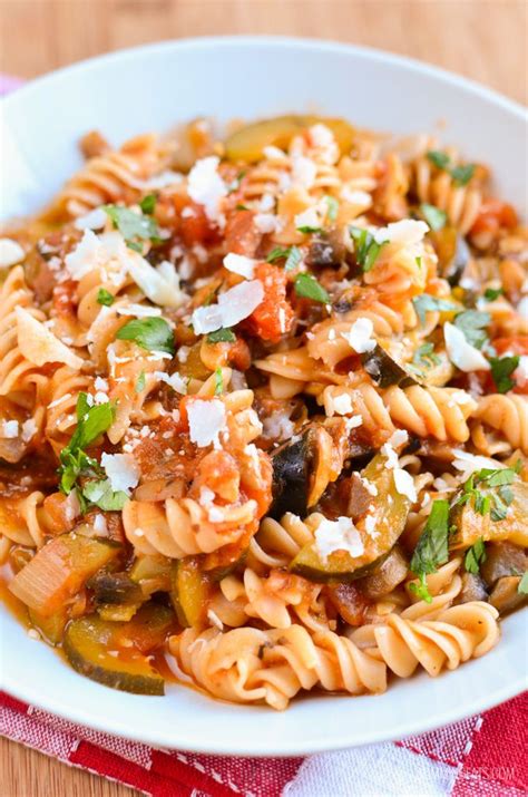 It's an easy side dish the whole family will love! Delicious speedy Mushroom, Bacon, Tomato and Zucchini ...