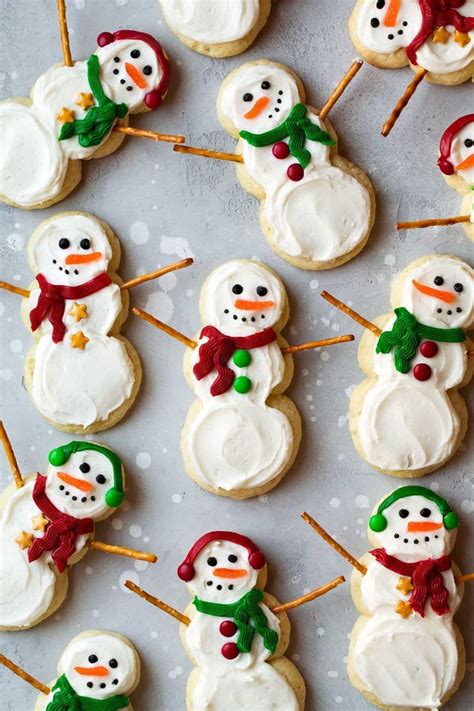 Christmas cookies are the perfect way to celebrate the holiday in 2020. Lofthouse Style Snowman Sugar Cookies - Cooking Classy ...