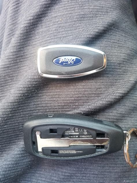If the system is deactivated, you will be unable to start the engine by carrying the key. How do I start the car with this key? O.o : FocusST