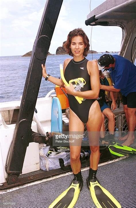 Katja Woywood Snorkel Mask Scuba Diver Celebs Celebrities Snorkeling Women Swimsuits