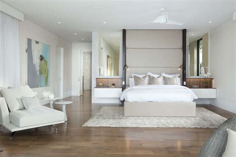 Contemporary Waterfront Elegance Residential Interior Design From