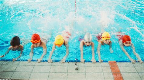 Beneficios De La Natación Para Los Niños ¿por Qué Es Bueno Nadar
