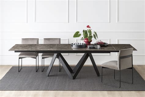 If you love rustic furniture, then this one is for you. Calligaris cartesio Extendable Geometric-Pedestal-Base ...