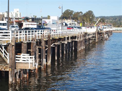 Santa Cruz Wharf Pier Fishing In California
