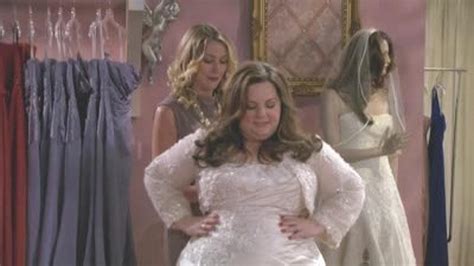 Mike And Molly S02e20 The Dress Summary Season 2 Episode 20 Guide