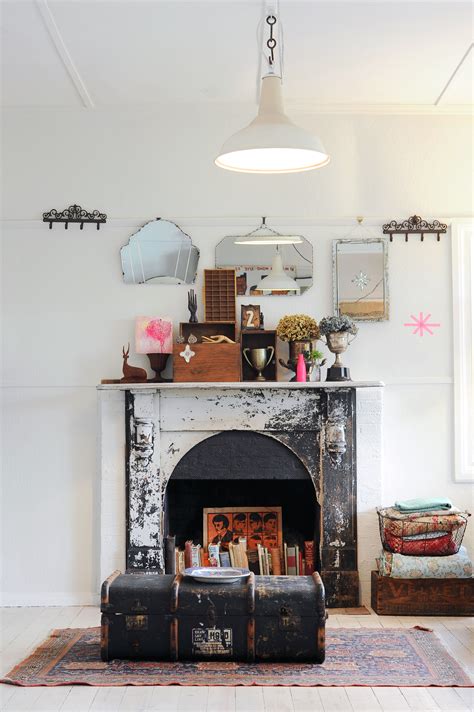 Sherwin williams and benjamin moore paint colour expert. 12 Decorating Ideas For Nonworking Fireplace Design ...