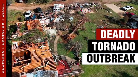 Tornado Outbreak Shocked Usa Residents Debris Flying Everywhere