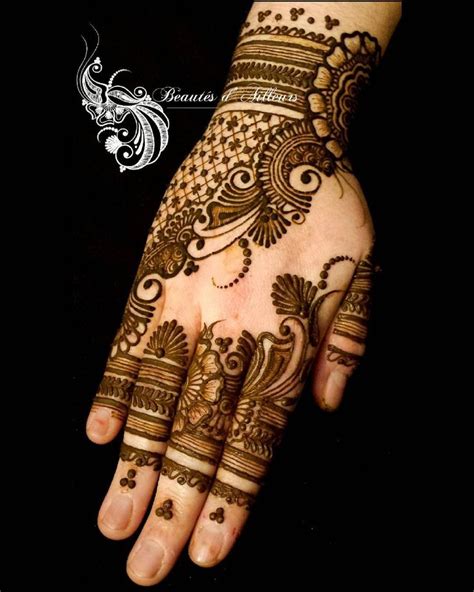Pin By Amina On Latest Mehndi Designs♥️ Mehndi Design Pictures