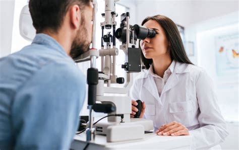How Do The Best Retina Specialist Will Help You Improve Your Vision
