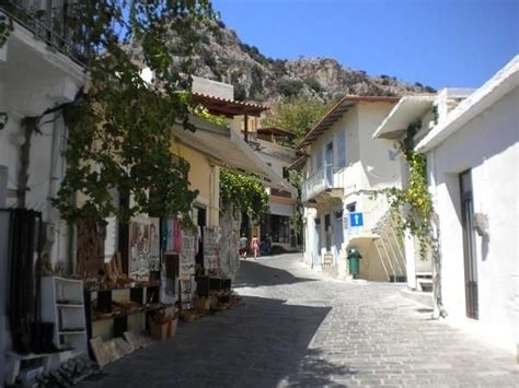 By creteonairαπριλίου 05, 20190 comments. ΑΥΤΑ ΕΙΝΑΙ ΜΕΡΙΚΑ ΑΠΟ ΤΑ ΕΚΑΤΟΝΤΑΔΕΣ ΓΡΑΦΙΚΟΤΑΤΑ ...