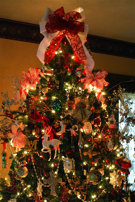 38 Christmas Tree Decorations Ideas With Bows  Decoration Love