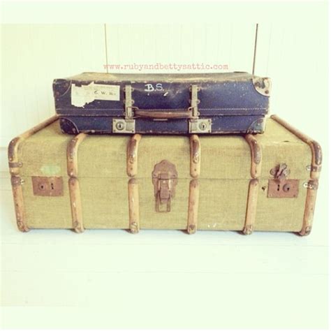 Vintage Trunk And Suitcase Vintage Trunks Vintage Suitcases Vintage
