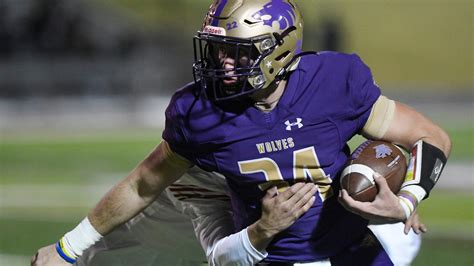 Kyler Read throws 4 TDs as Dalhart beats Denver City in bi-district