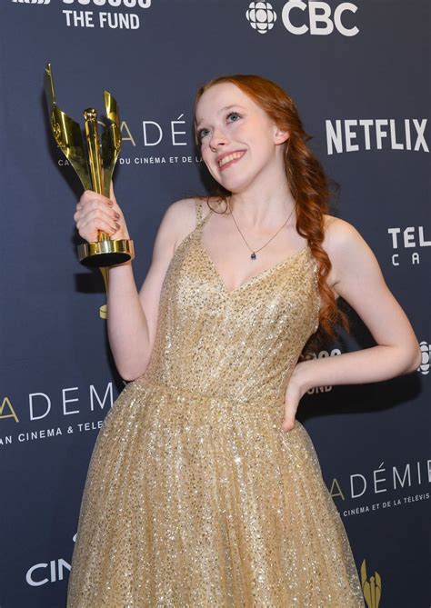 This content is imported from youtube. Amybeth Mcnulty - 2019 Canadian Screen Awards Broadcast ...