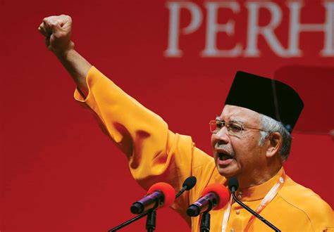 Biodata Najib Tun Razak Secara Ringkas