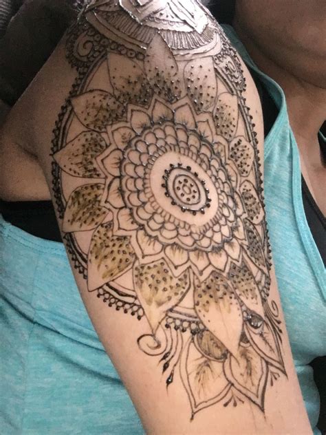 Dec 31 2017 explore jasmine doodles board dream catcher henna on pinterest. Pin by Ganneti Ovalle on Henna | Dreamcatcher tattoo ...