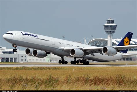 D Aiha Airbus A340 642 Lufthansa Gbor Kovcs Ddi Jetphotos